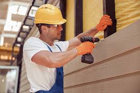 Best Custom Siding Design  in Nashvle, IL